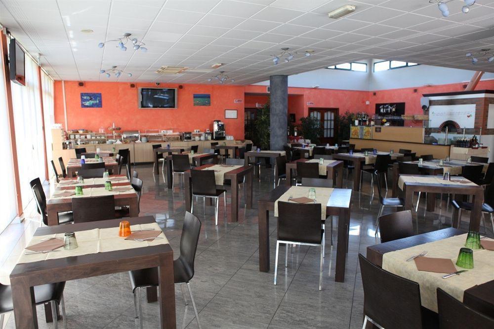 Euro Hotel Cascina Εξωτερικό φωτογραφία