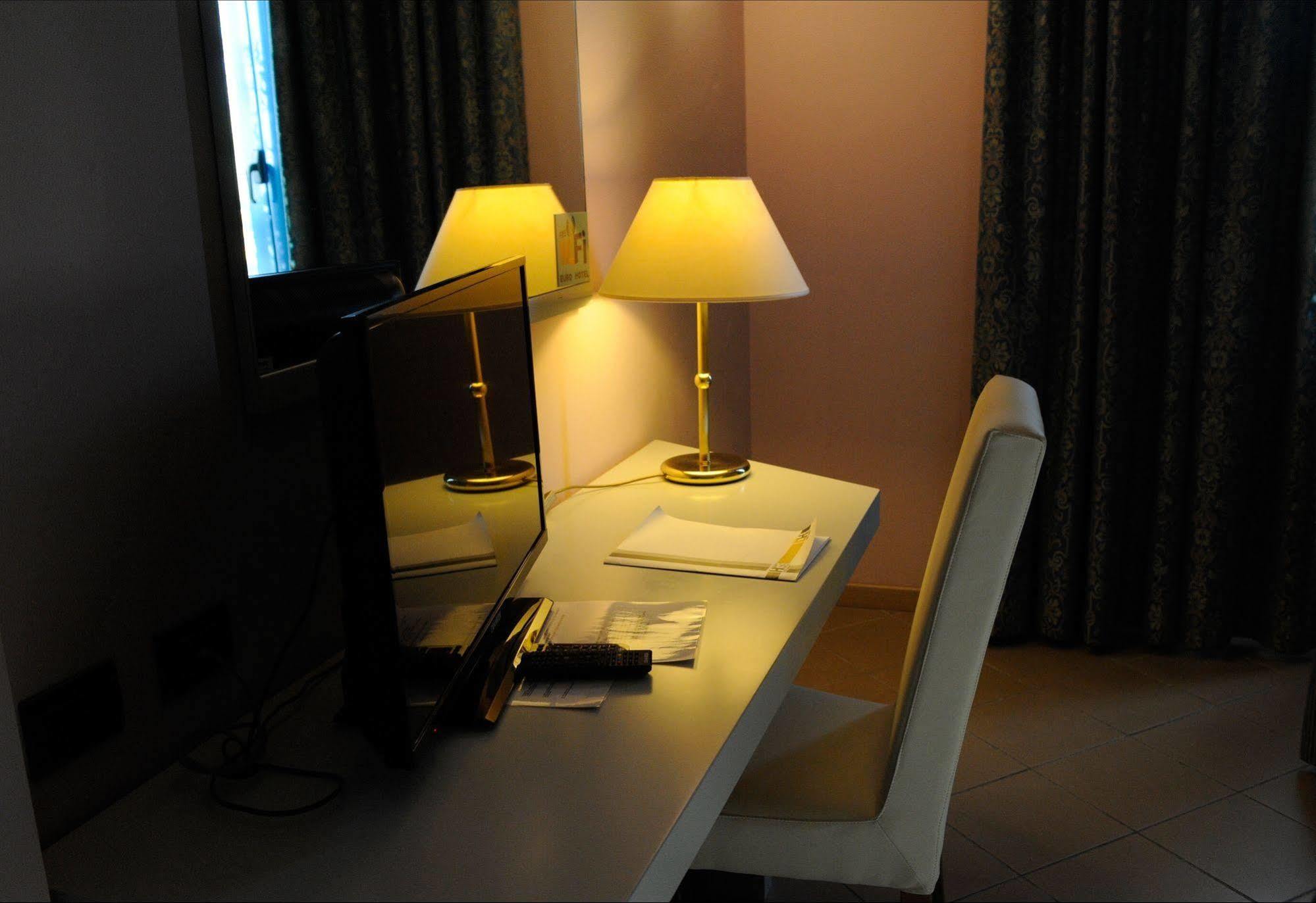 Euro Hotel Cascina Εξωτερικό φωτογραφία